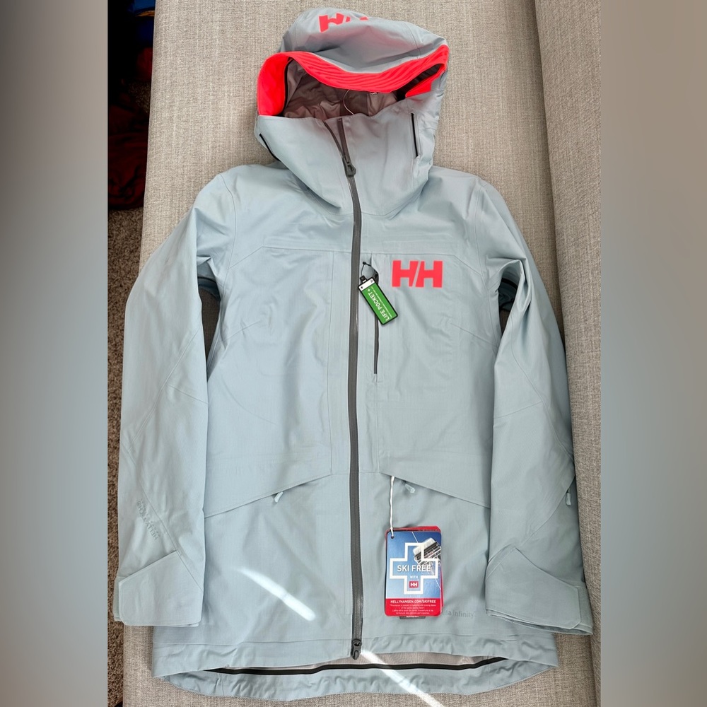 Helly Hansen Aurora Infinity Shell Jacket Size Small in Baby Troope color
